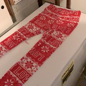 Love snowflake leggings fuzzy